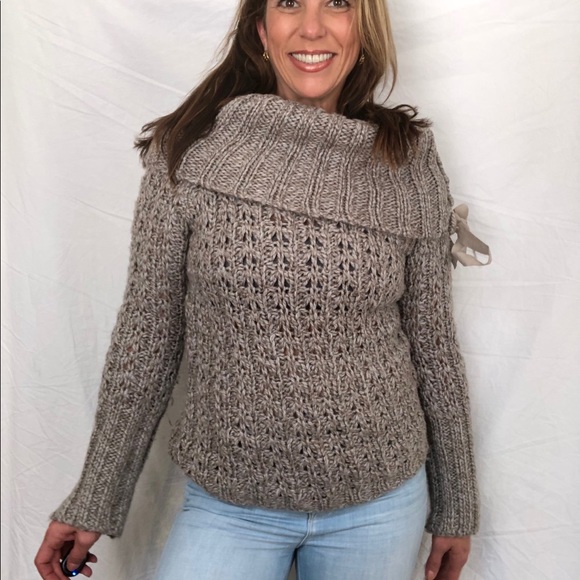 Yansi Fugel Cozy Cowl Ribboned Sweater for Women - Picture 3 of 15